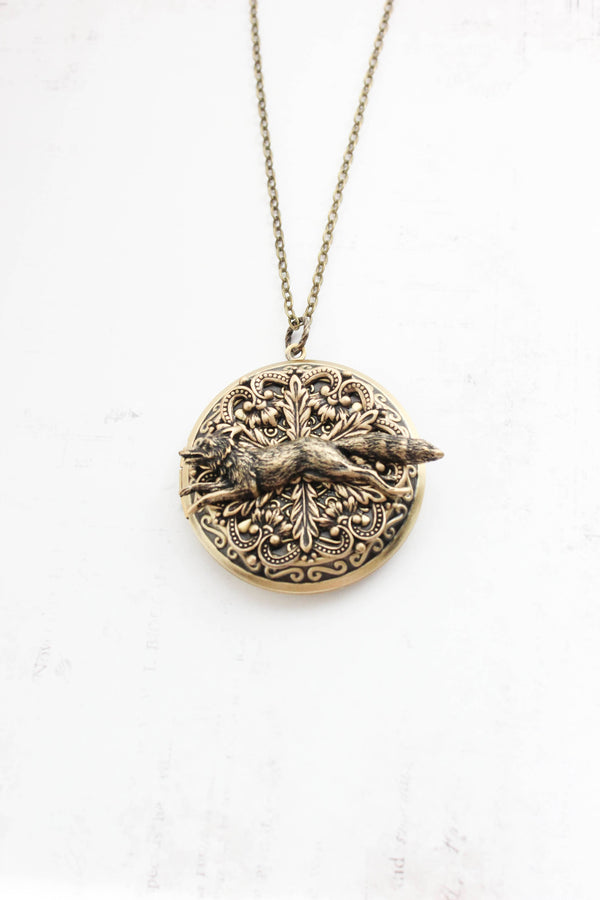 A Pocket of Posies - Big Fox Locket (3 styles): 22 inches / All Antiqued Brass